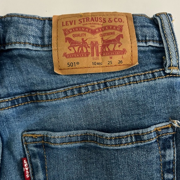 boys Levi's 501 blue jeans regular inside adjustable elastic button zip size 10 - Picture 5 of 7